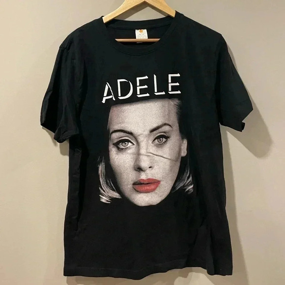 Adele Live 2016 Concert T-Shirt - Picture 1 of 6